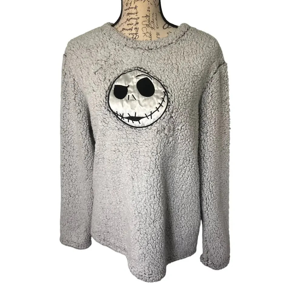Disney, L, nightmare before Christmas satin skeleton face appliqué snowflakes